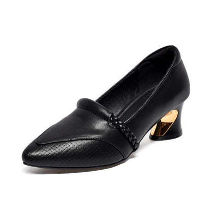 Zapatos de punta afilada con tacón grueso estilo francés
