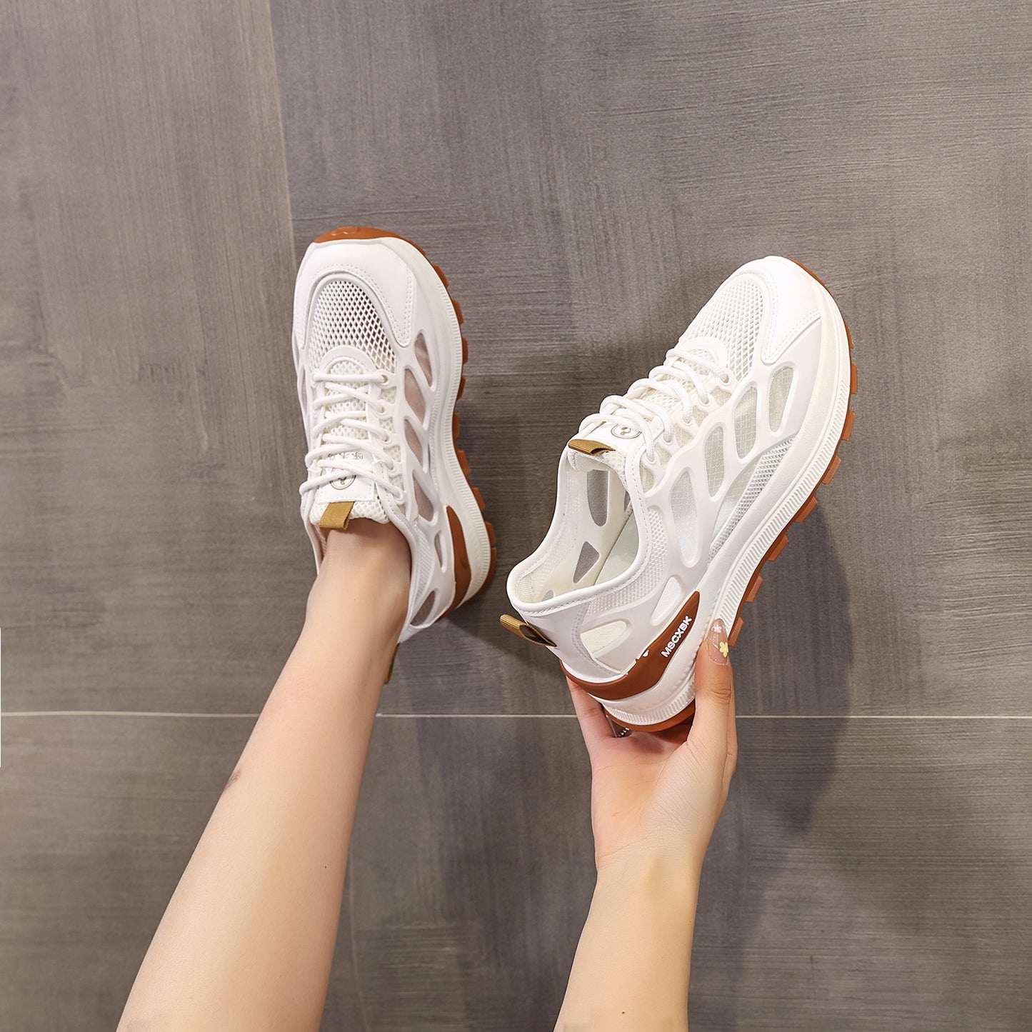 Zapatos casuales correctivos de malla fina
