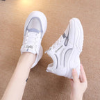 Tenis ortopédicos casuales de malla con elevación