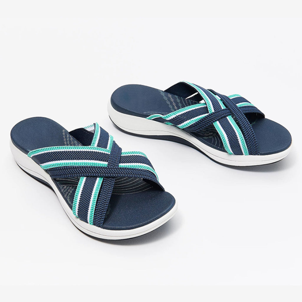 Sandalias cruzadas de punto con mosca