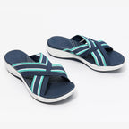 Sandalias cruzadas de punto con mosca
