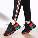 Nuevos zapatos transpirables para caminar