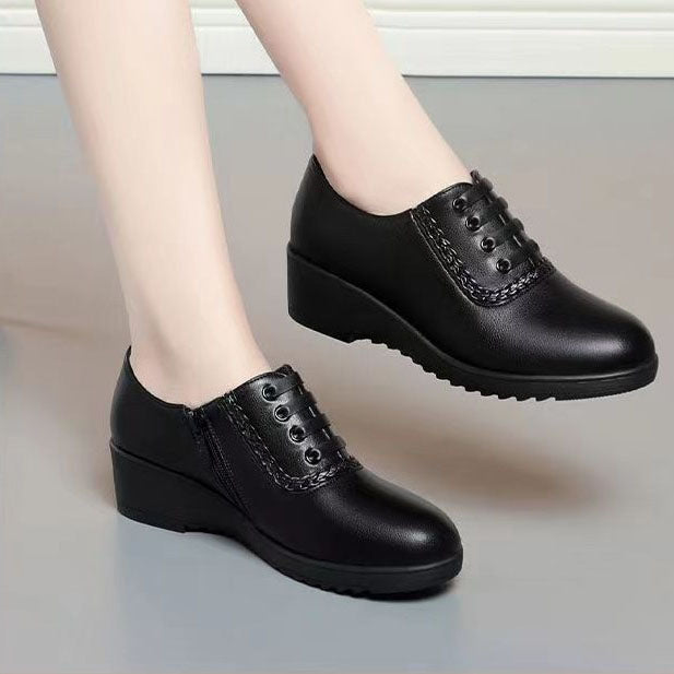 Tacones de cuña de cuero genuino