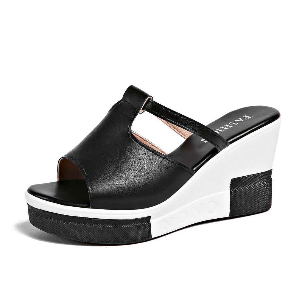 Sandalias de cuña a la moda