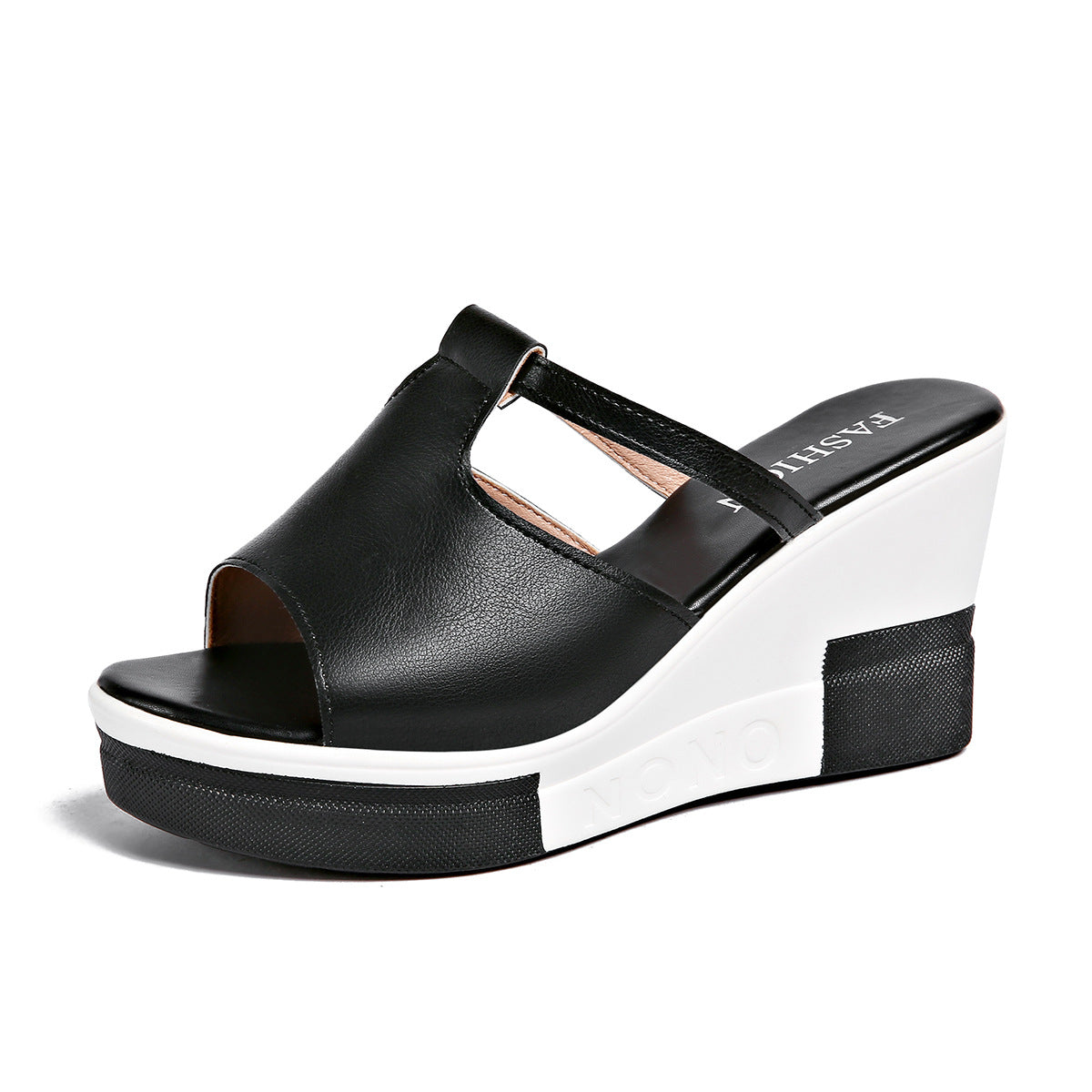 Sandalias de cuña a la moda
