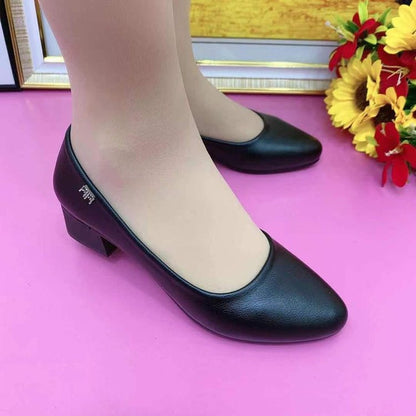 Zapatos de tacón grueso de piel suave