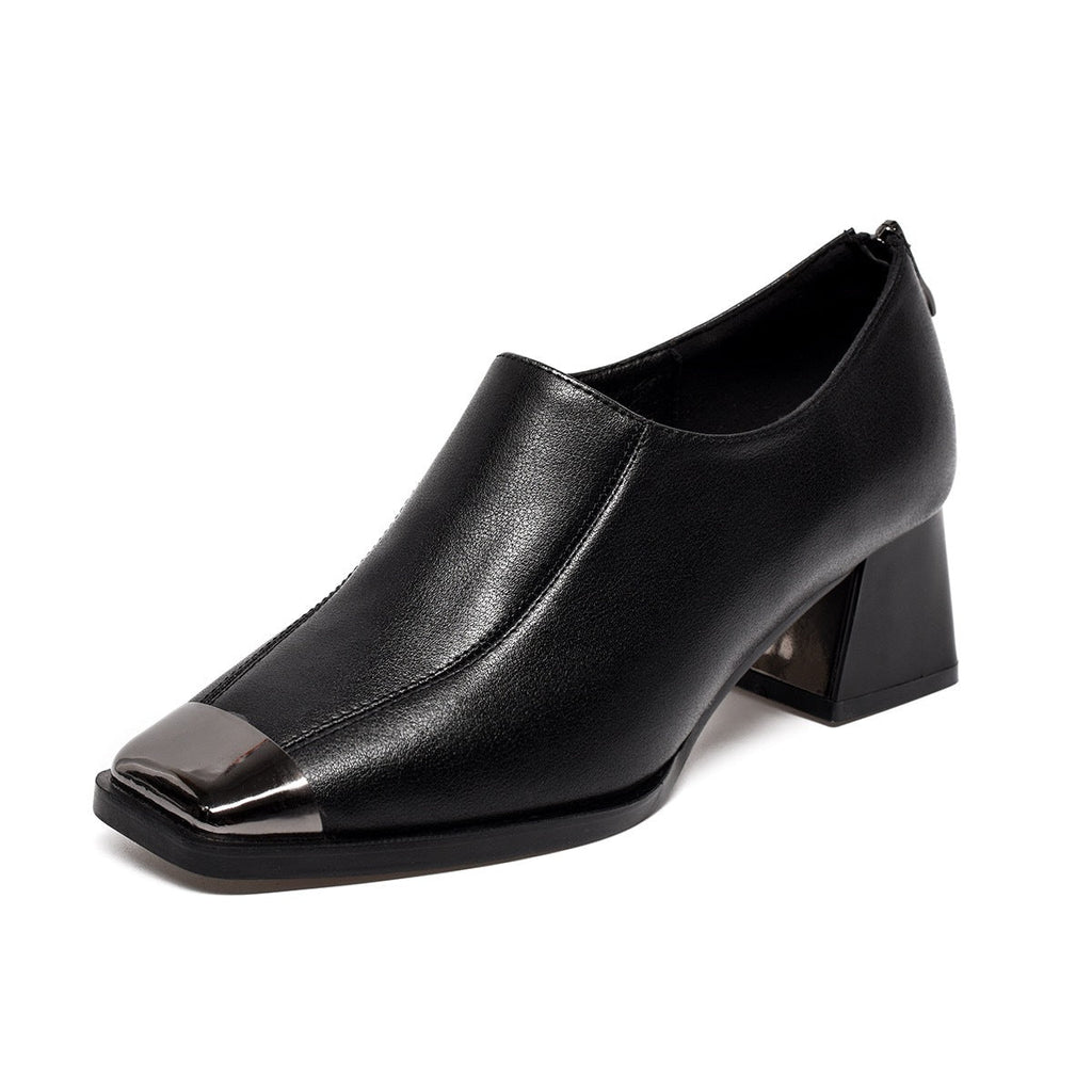 Zapato de tacón medio de piel con punta cuadrada