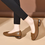 Zapatos bajos de piel con suela blanda