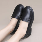 Zapatos de piel de res de primera capa con punta redonda
