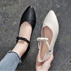 Zapatos planos de cuero