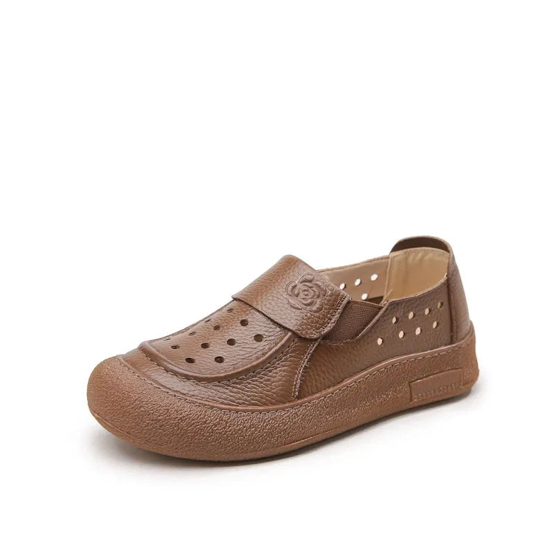 Sandalias cuero genuino orificios