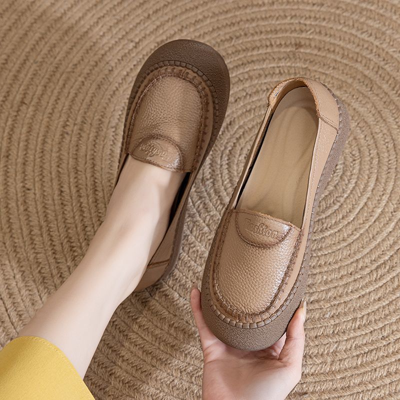 Zapatos de suela blanda 100% de piel de vaca auténtica.