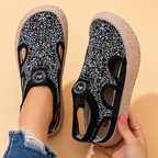 Tenis ortopédicos casuales con diseño calado